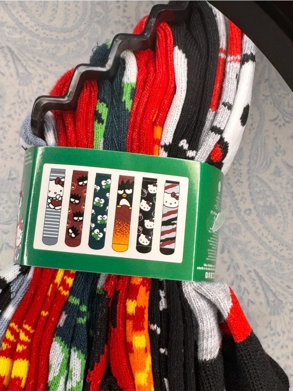 Hello Kitty Men's Crew Socks - 6 pairs